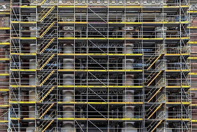 scaffolding-building